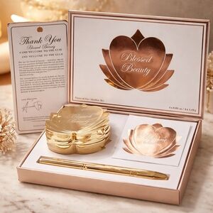 NIB Eye Shadow Set Blessed Beauty Natural-Soulful Spectacle